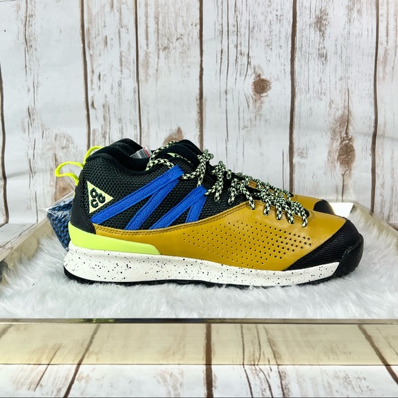 New Nike ACG Okwahn 2 Dark Citron/ Volt Glow Hiking Trail Shoes Sneakers - Picture 2 of 14